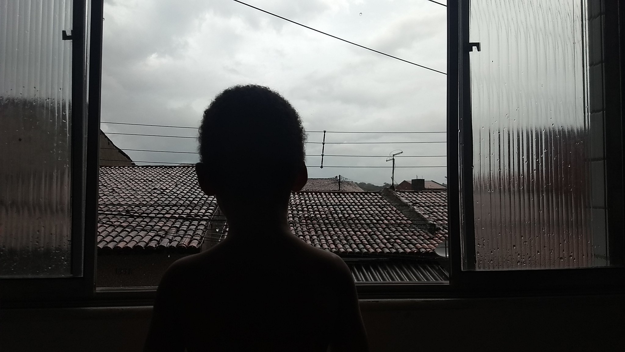 Todas as macrorregiões deverão seguir com condições de chuva até quinta-feira (21)