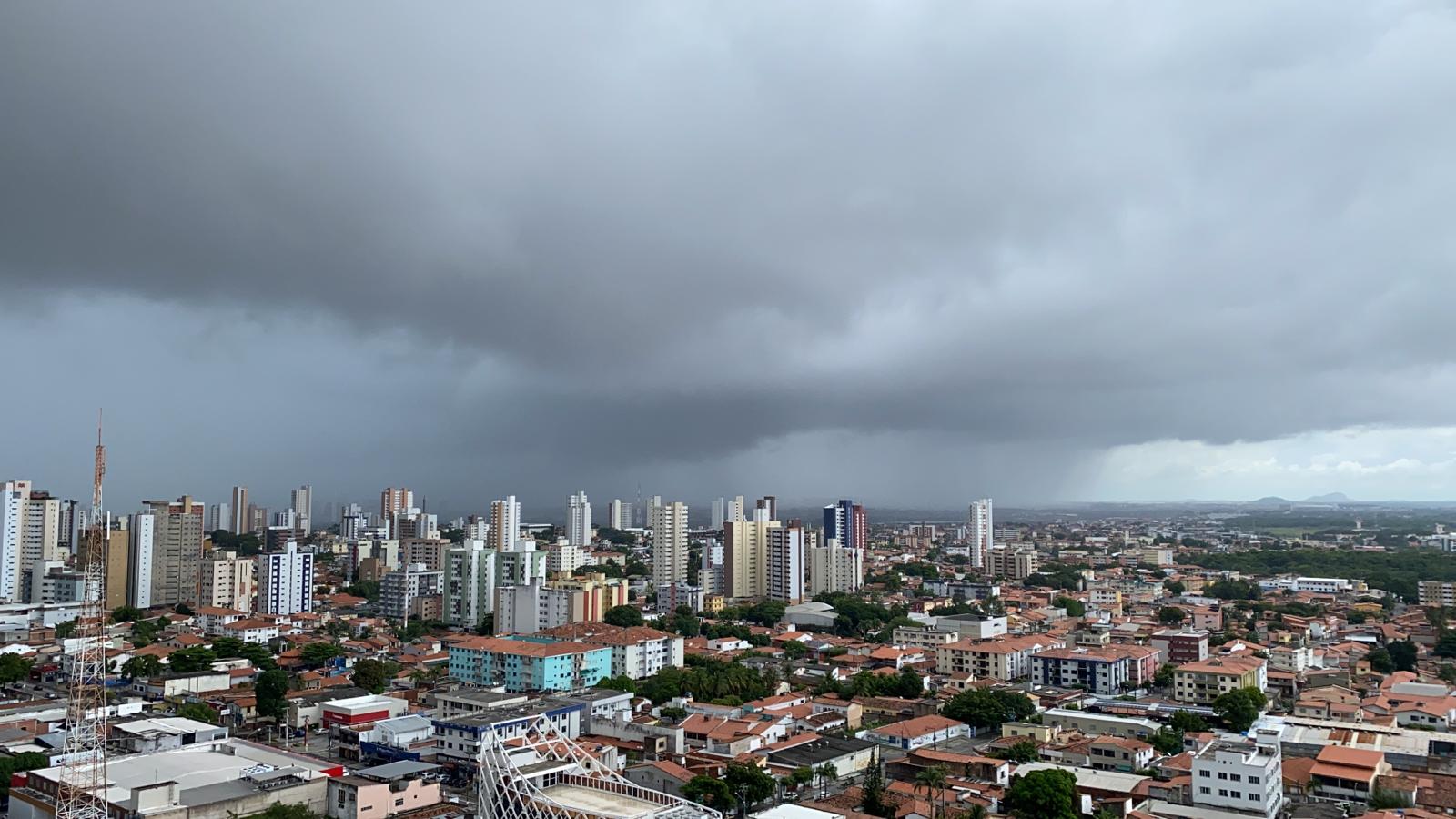 Noroeste deve concentrar chuvas até a próxima terça-feira (23); nas demais áreas do Estado, precipitações deverão ser mais restritas
