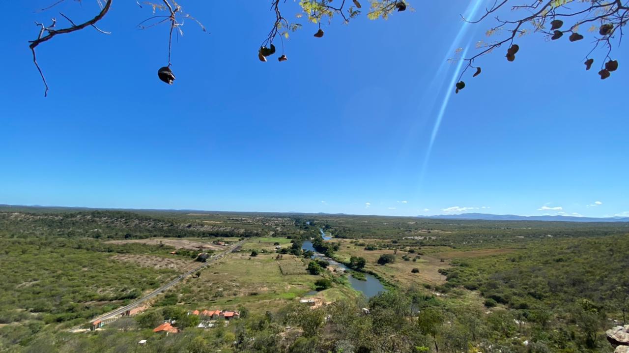 Ceará deve manter predomínio de céu com poucas nuvens, baixa umidade no interior e rajadas de cerca de 50 km/h neste início de semana