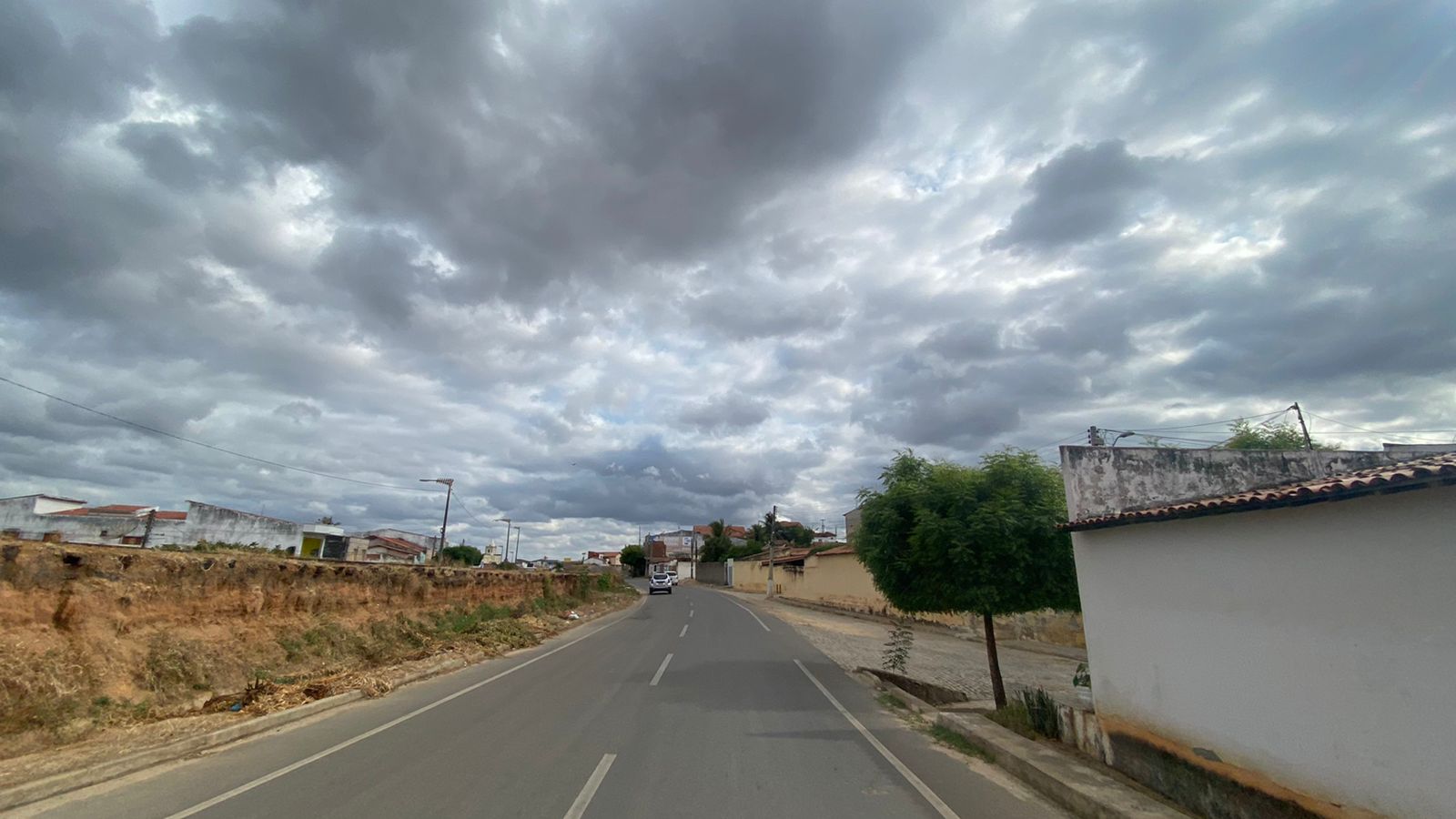 Ceará ainda tem possibilidade de chuva nesta sexta, mas fim de semana deverá ter predomínio de céu com poucas nuvens