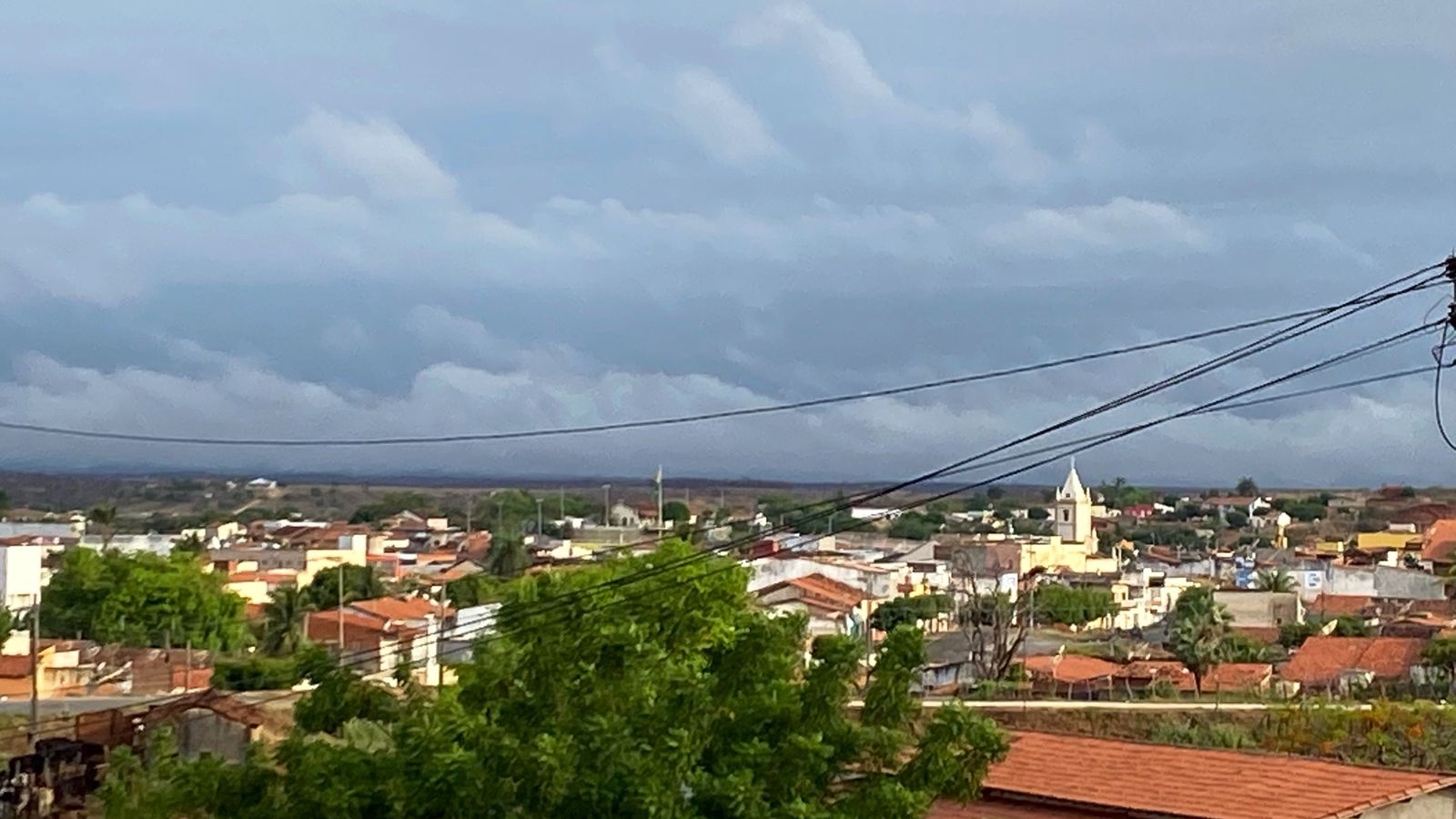 Feriado tem condições para chuvas isoladas em todas regiões, principalmente no Cariri, Sertão Central e Inhamuns
