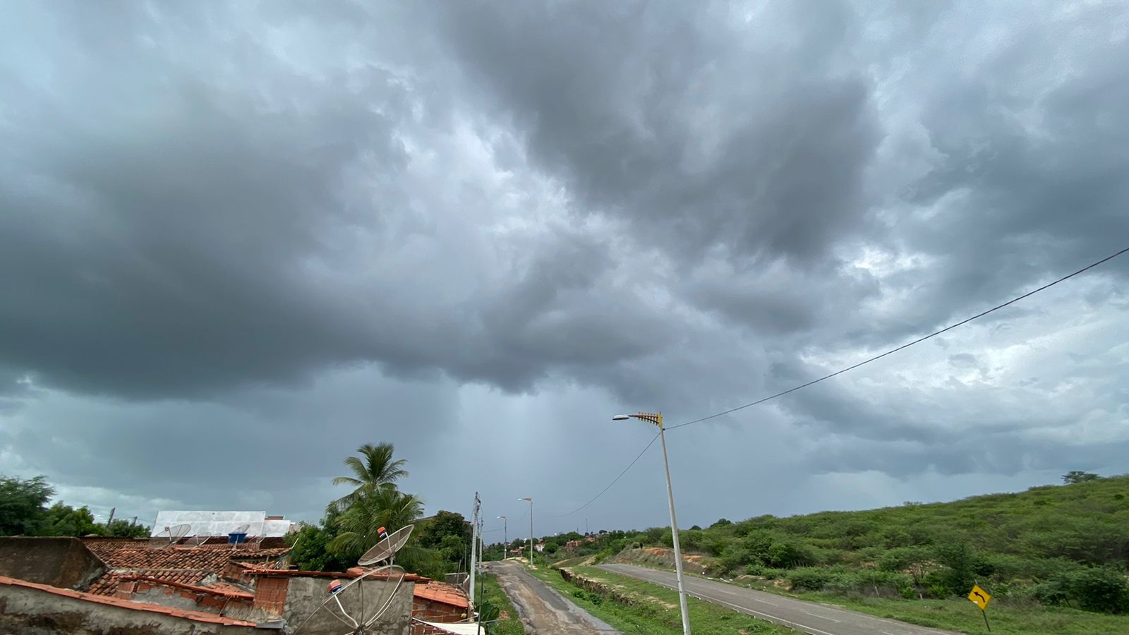 Lavras da Mangabeira registra 115 mm entre sábado (1º) e domingo (2); veja dados