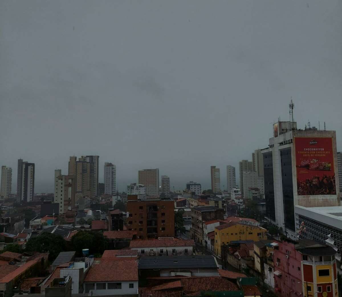 Chove em cerca de 120 municípios entre quarta (1º) e quinta-feira (2)