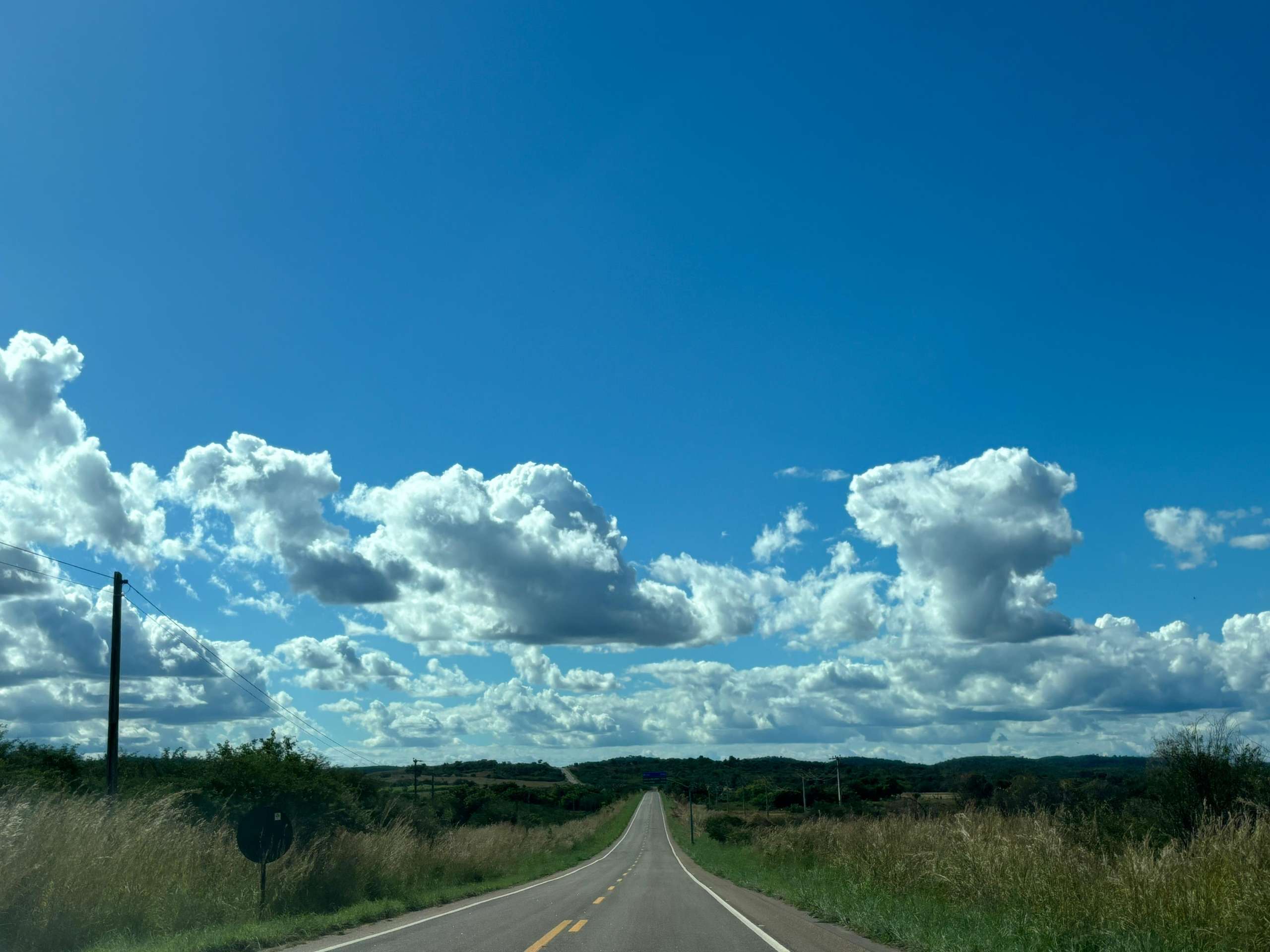 Fim de semana no Ceará deve ter chuvas isoladas e temperaturas elevadas, aponta Funceme