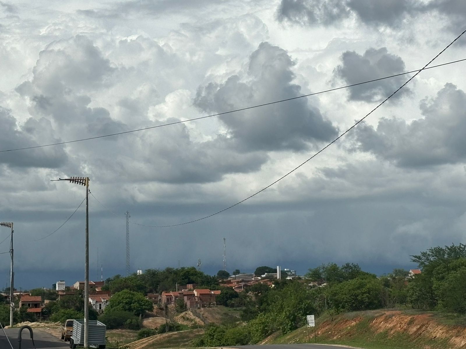 Ceará deve manter condições de chuva em todas as macrorregiões até sexta-feira (13)