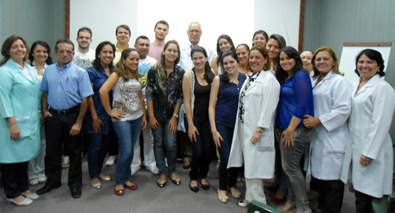 Estudantes selecionados pelo Proensino Sesa são recepcionados no HM