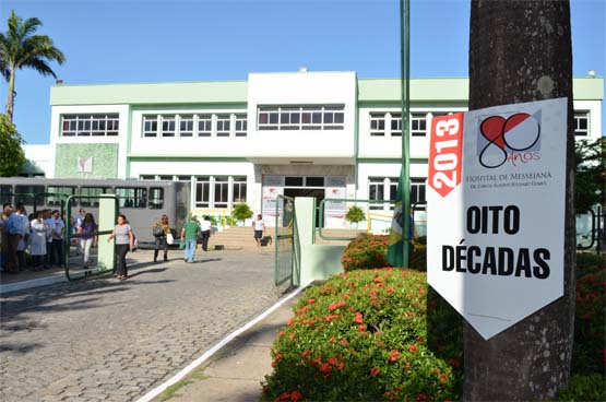 Assembleia Legislativa do Ceará homenageia HM pelos seus 80 anos