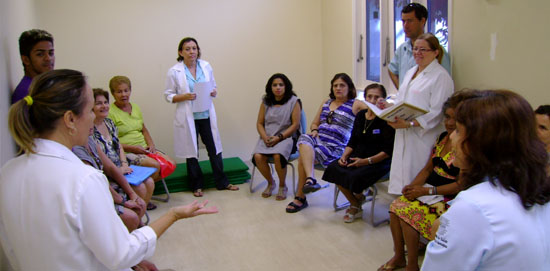 Serviço Social do HSMM realiza semanalmente Reunião de Família