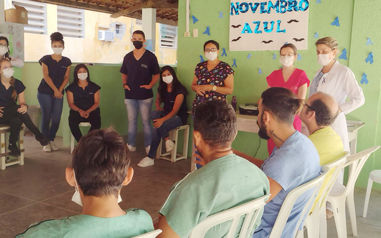 Pacientes internados no HSM participam de palestras sobre saúde do homem e diabetes