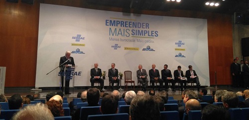 RedeSimples tem investimento de R$ 200 milhões para ampliação em todo Brasil