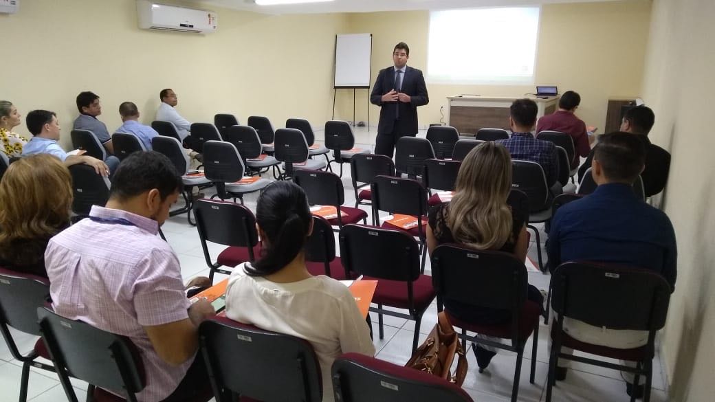 Reunião para adesão à RedeSimples reuniu prefeitos das regiões de Sobral e Tianguá