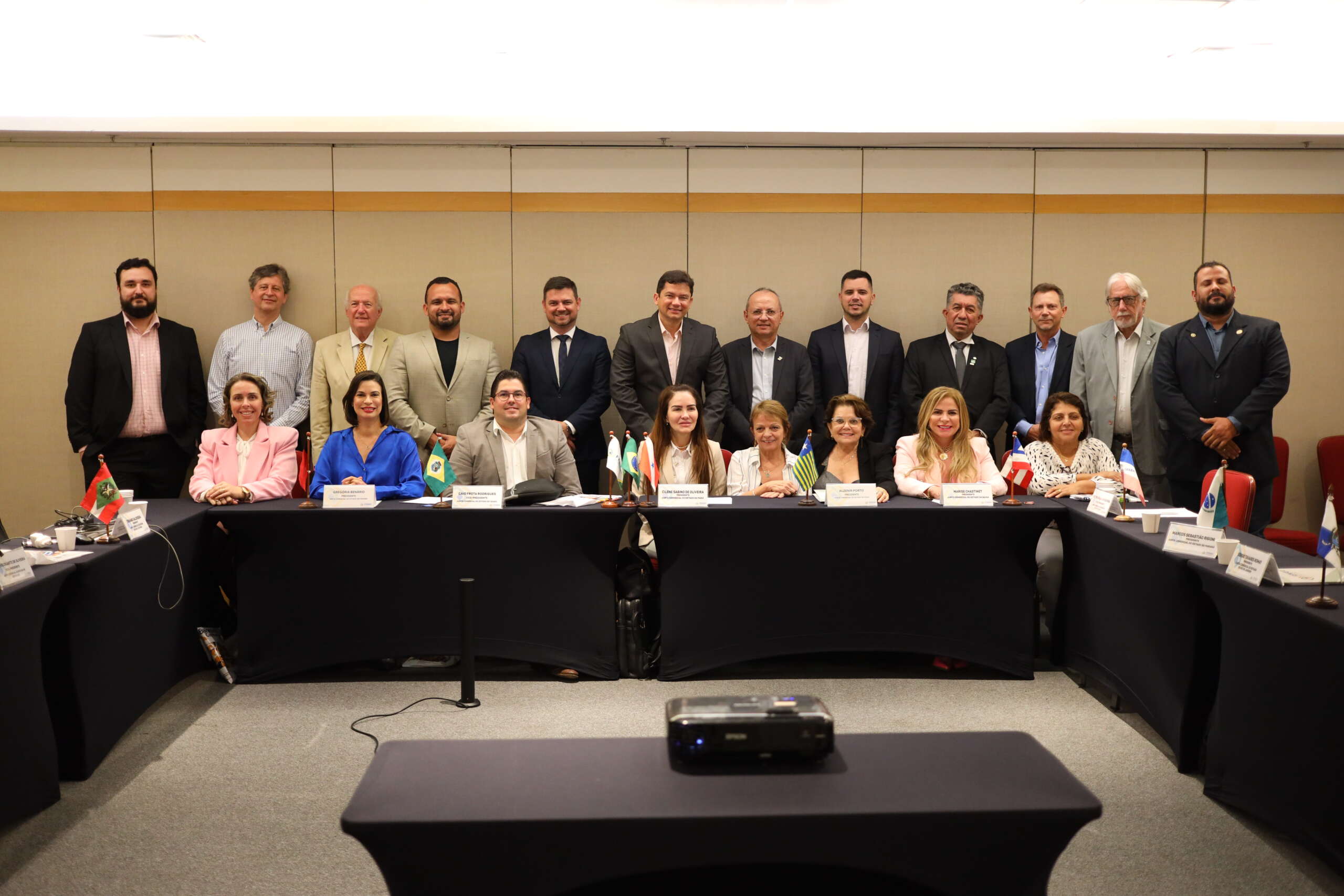 Encontro de presidentes das juntas comerciais discute melhorias para o registro empresarial do país