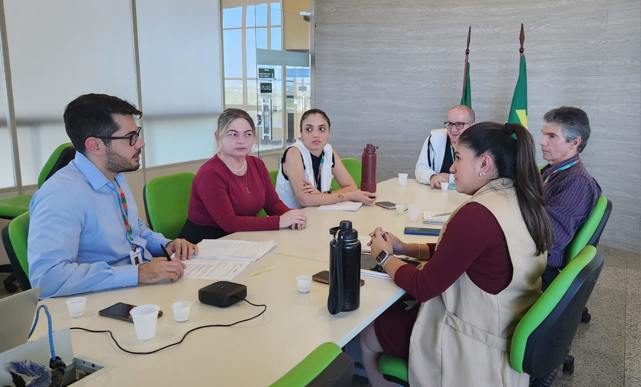 Jucec realiza reunião para alinhar entendimentos jurídicos e procedimentos internos