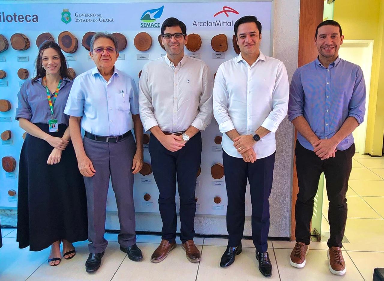 Jucec e Semace fortalecem integração para facilitar abertura de empresas no Ceará