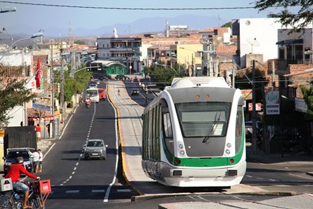 Convênio entre Metrofor e Prefeitura de Sobral garante redução da tarifa do VLT