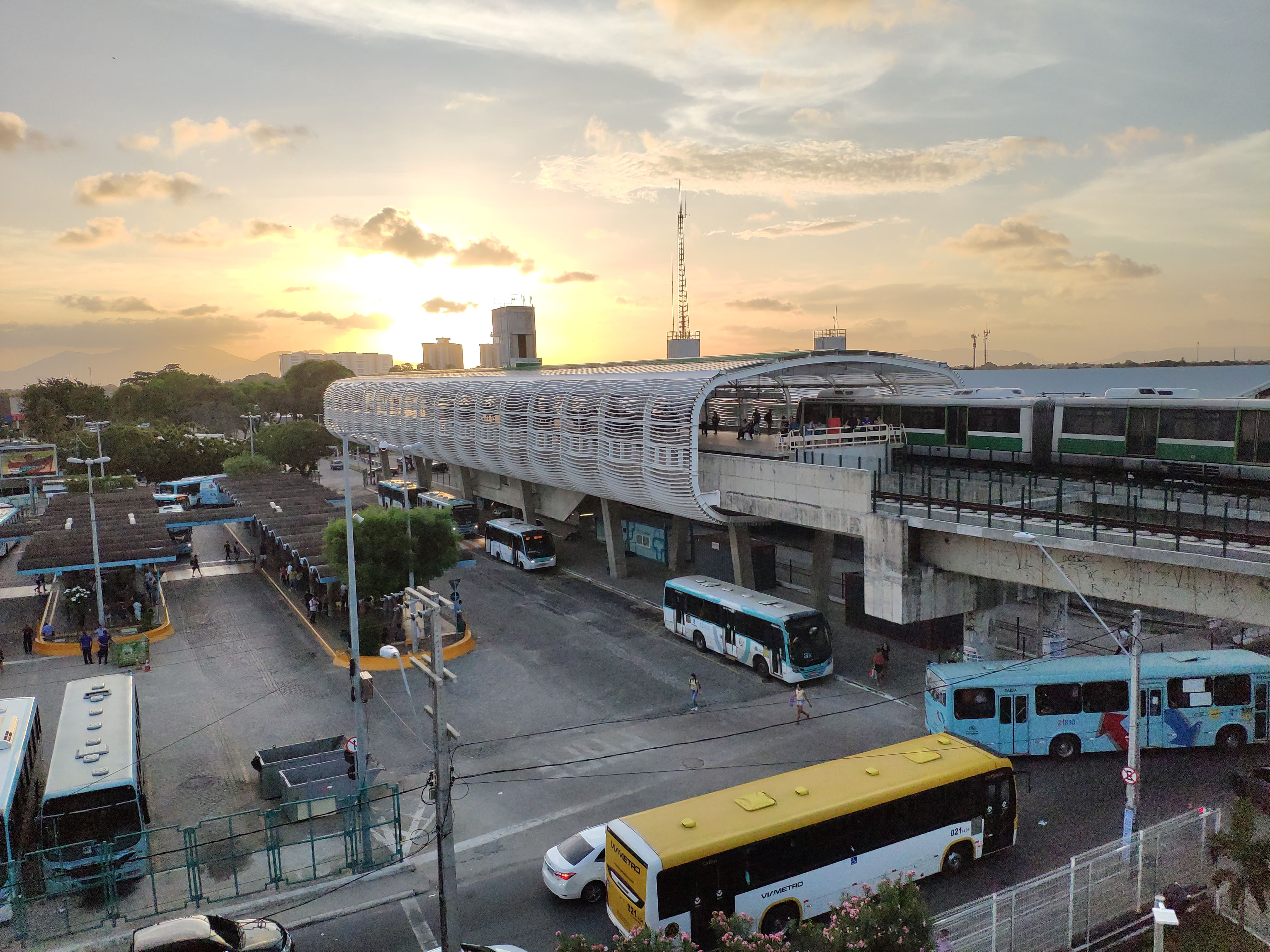 Metrô de Fortaleza abre novos espaços para publicidade em estações da Linha Sul e do VLT Parangaba-Mucuripe
