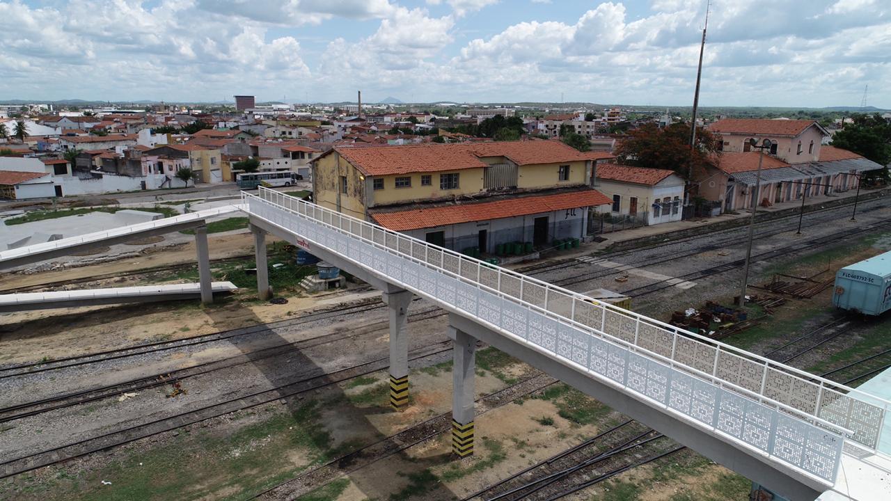 Passarela de Sobral está em fase de conclusão