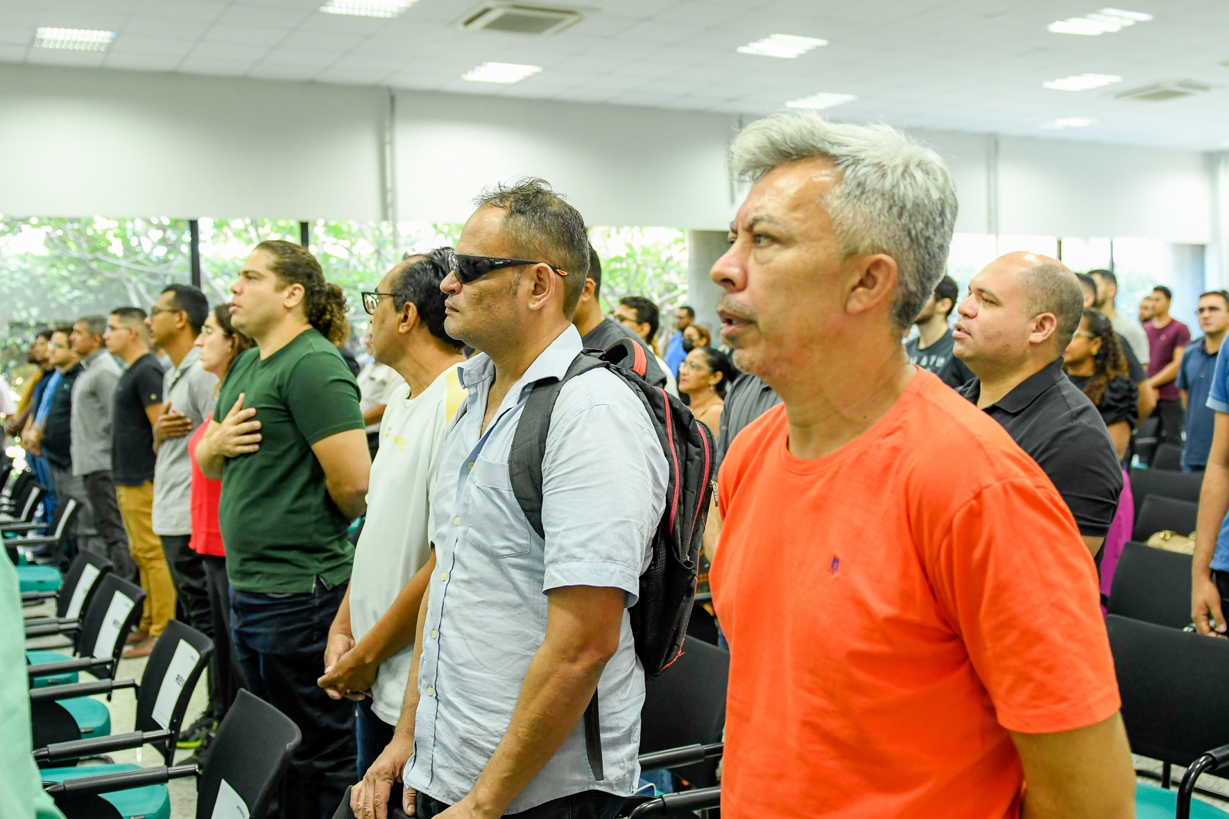 Metrofor realiza assinatura do contrato de trabalho dos convocados do concurso