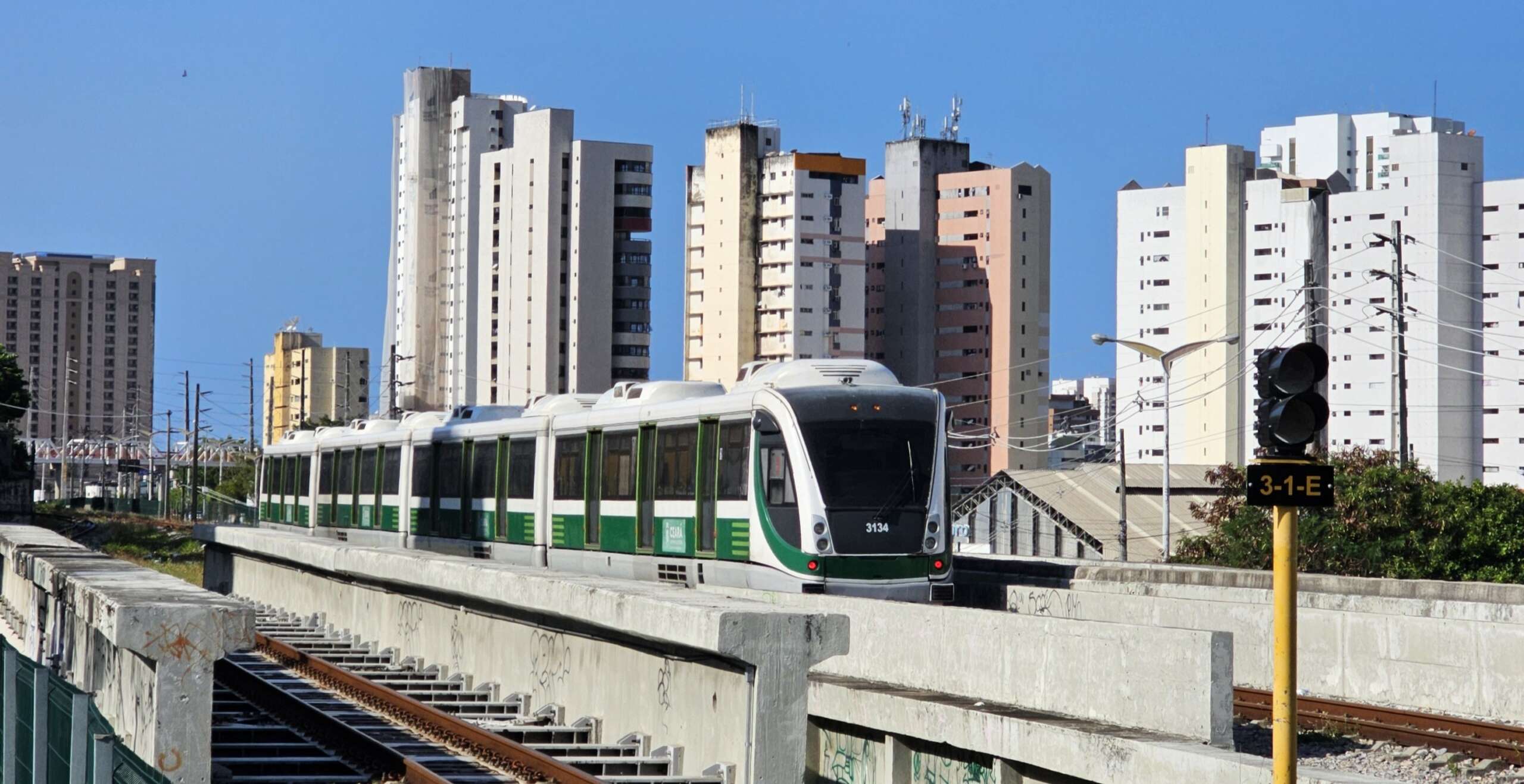 Metrô e VLTs terão funcionamento especial no feriado do dia 12/10