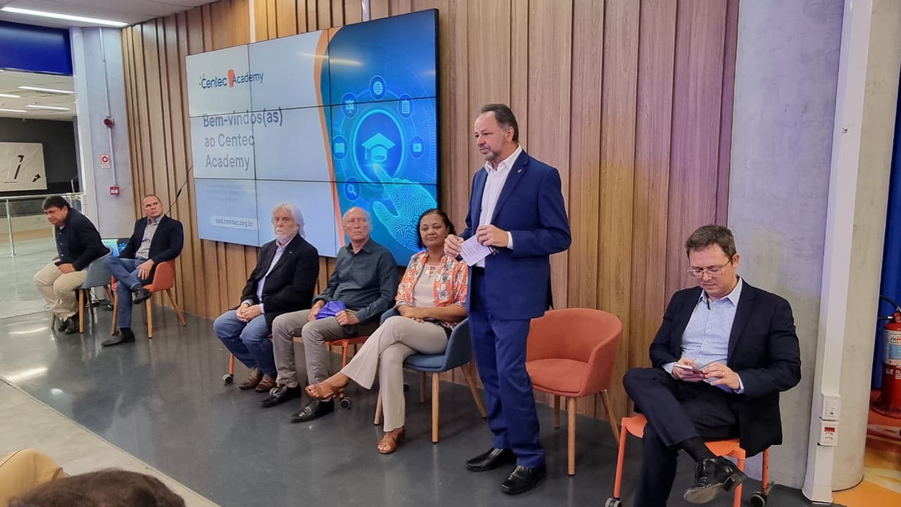 Nutec participa do lançamento da plataforma de cursos online do Centec