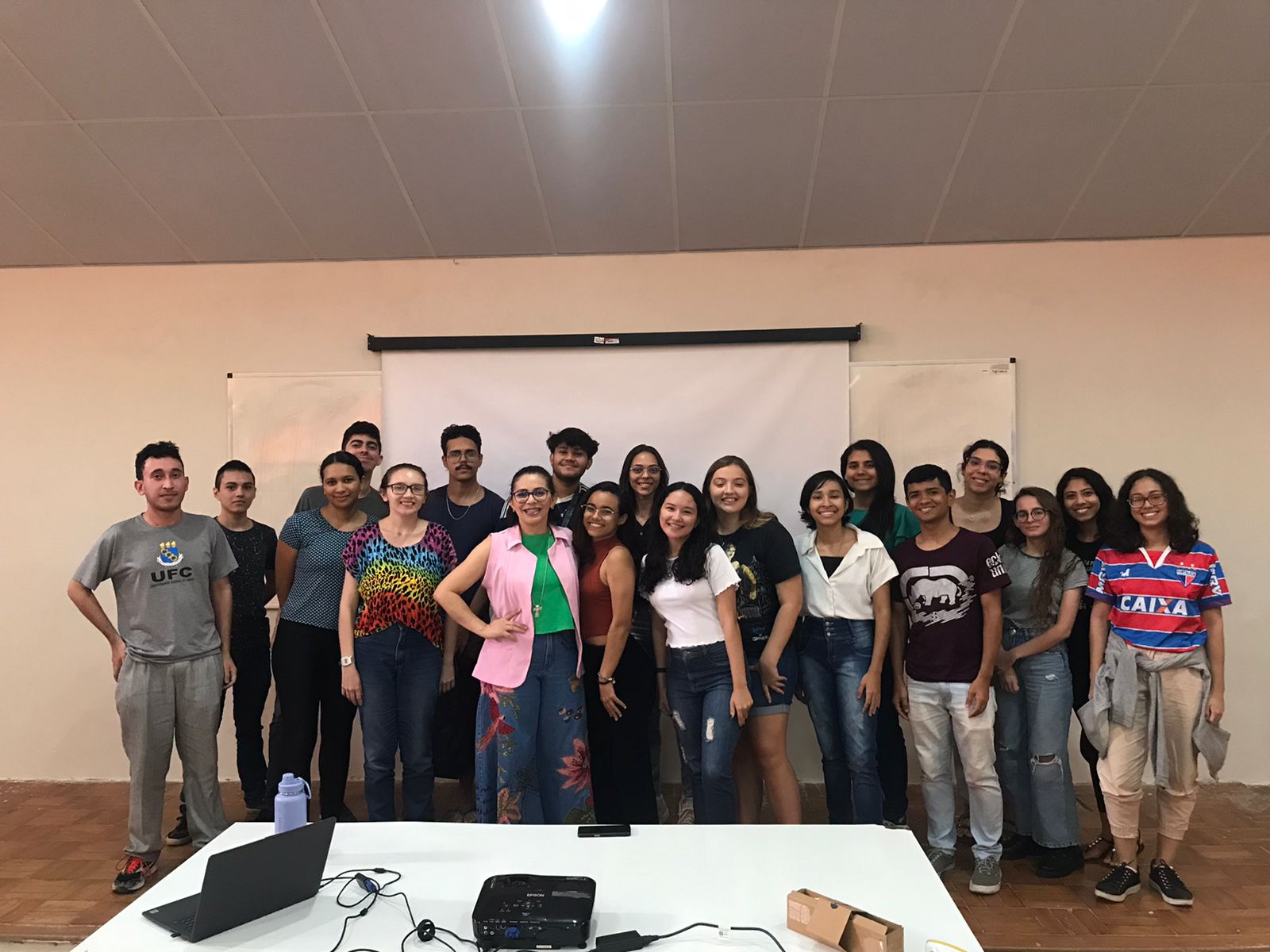 Minicurso para alunos da UFC aborda a qualidade da água no Ceará