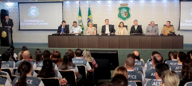 Aprovados no concurso da Pefoce participam de aula inaugural