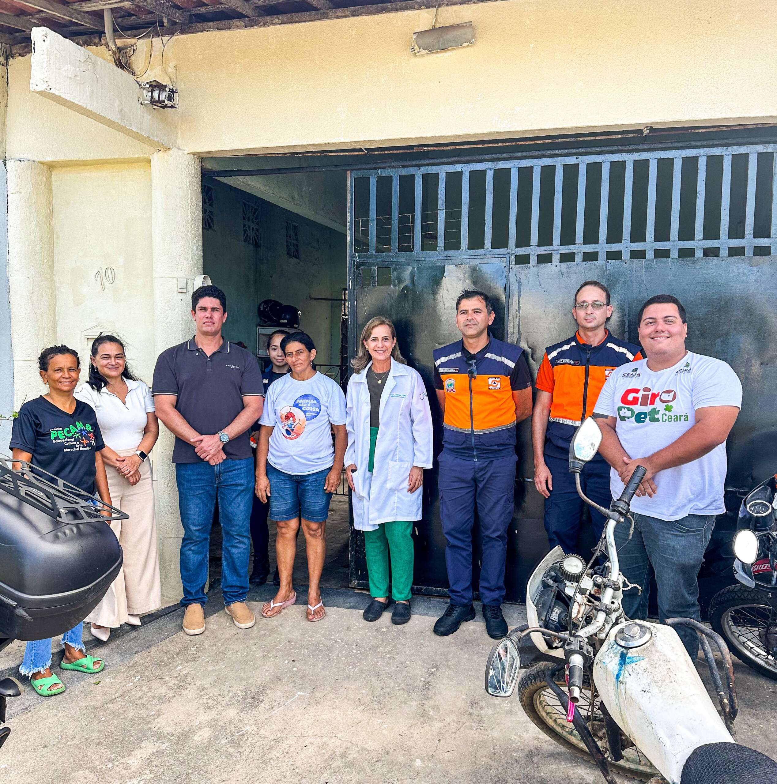 Secretaria da Proteção Animal realiza visita técnica ao abrigo Anjos de Quatro Patas, em Caucaia, após inundação