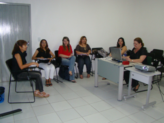 Equipe do CRAVV passa por capacitação sobre atendimento às vítimas de violência urbana