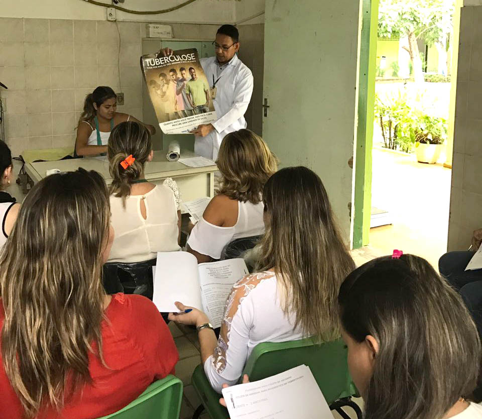 Palestras preparam para o combate à tuberculose no sistema penitenciário