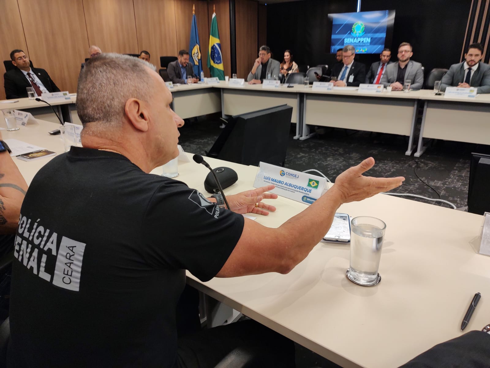 Secretário Mauro Albuquerque participa da 8ª Reunião Ordinária do CONSEJ em Brasília