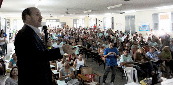 Quixeramobim comemora Hospital do Sertão na conferência de saúde.