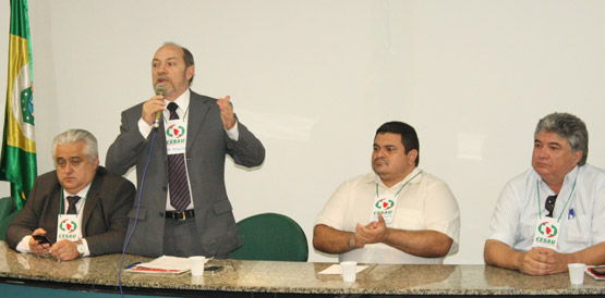 Controle social debate atenção regional à saúde em reunião de avaliação