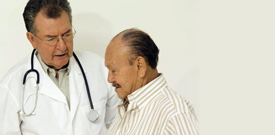 Especialização prepara 80 médicos para atendimento a idosos