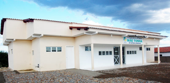 Nova Russas inaugura unidade básica construída com recursos do Estado