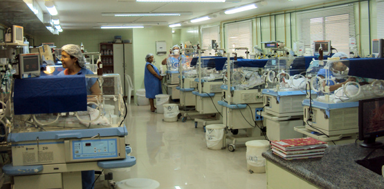 Hospital César Cals amplia e reforma enfermarias e UTI neonatal