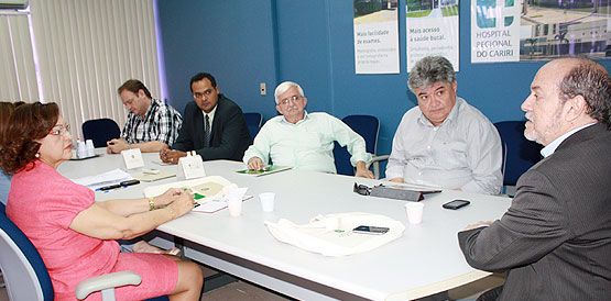 Saúde de Goiás vem ao Ceará conhecer consórcios públicos