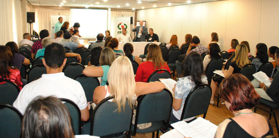Curso qualifica secretários executivos de conselhos de saúde