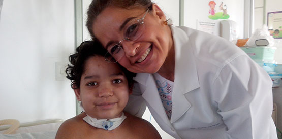 Pediatras são homenageados no Hospital Albert Sabin sexta-feira, 26