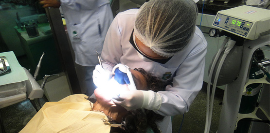 CEOs regionais utilizam técnica que reduz medo do dentista