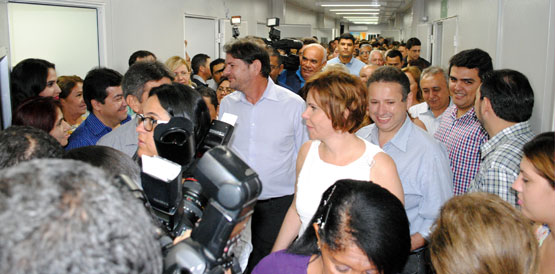 Cid Gomes  anuncia SAMU na inauguração da UPA 24h em Tauá