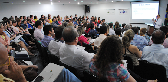 Saúde faz agenda de gestão para melhorar qualidade do atendimento