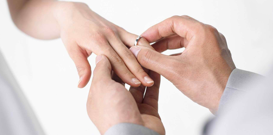 Casamento dentro do hospital para realizar sonho de paciente com câncer
