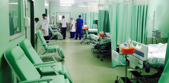 Pacientes já recebem cuidados na nova UTI do HM
