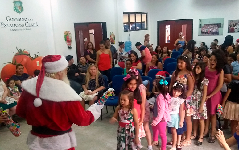 Alegria e muita diversão marcam o natal das crianças
