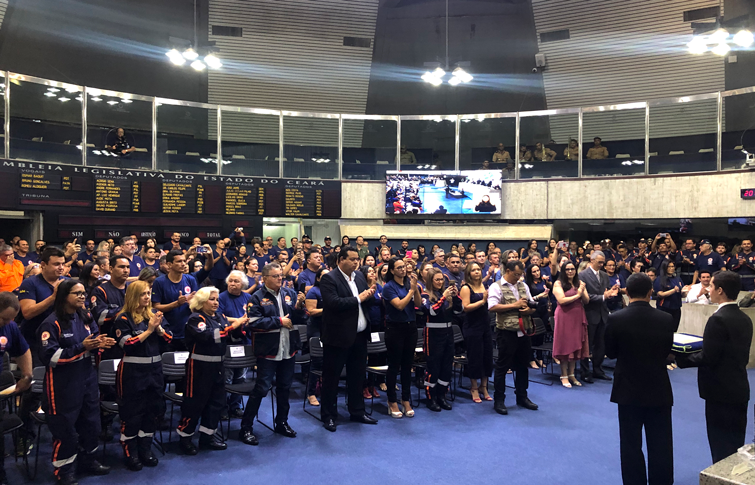 SAMU Ceará é homenageado em sessão solene na Assembleia Legislativa