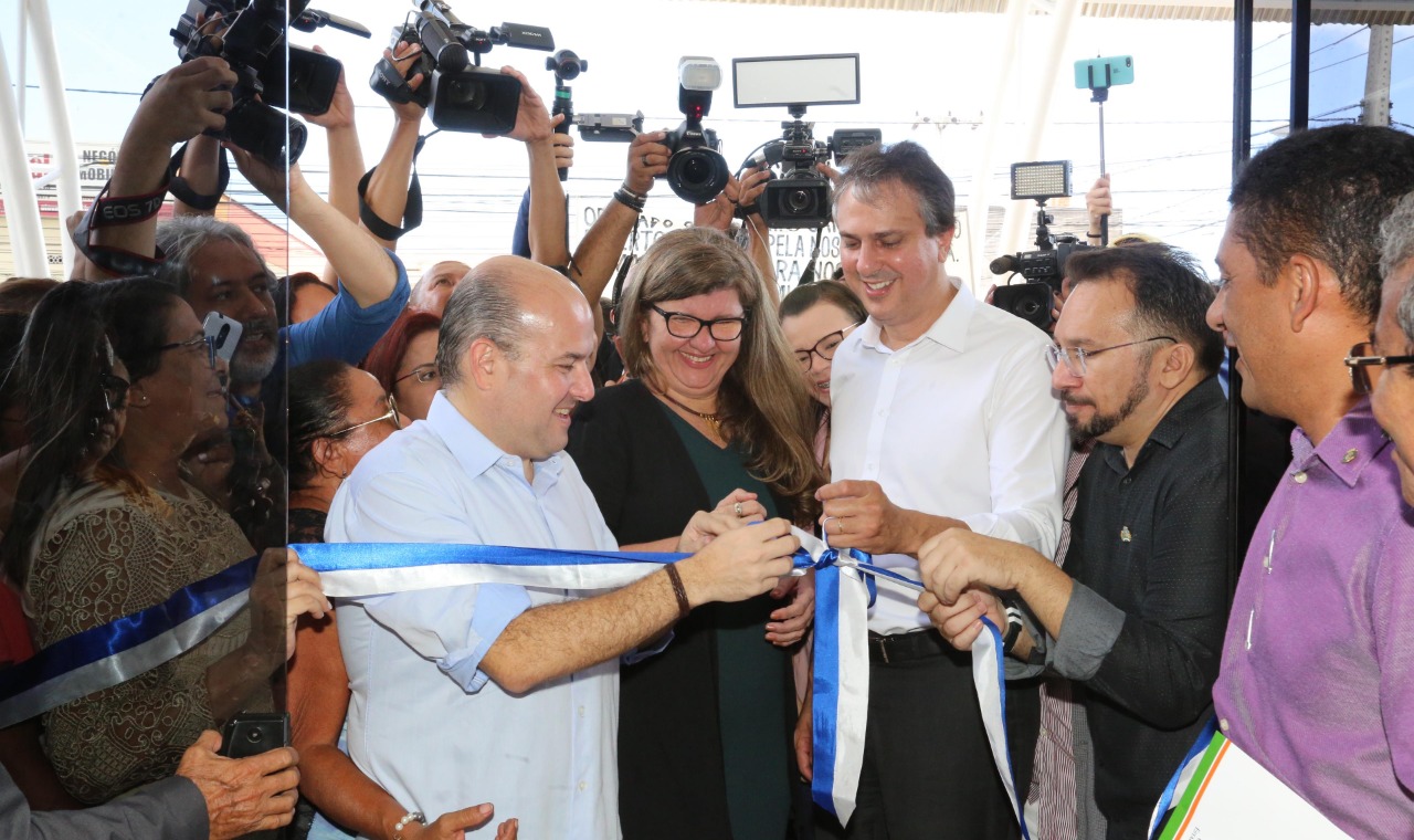 Governo do Ceará inaugura segunda policlínica em parceria com Prefeitura de Fortaleza
