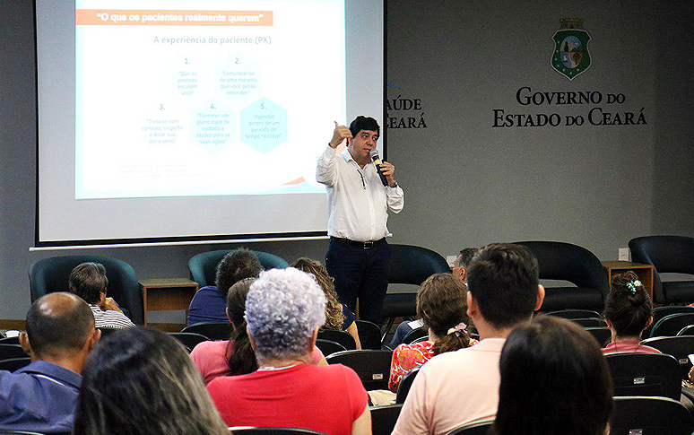Para secretário da saúde, planejamento das políticas de saúde precisa incluir as pessoas