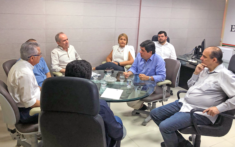 Gestores da Sesa dialogam com prefeitos sobre consórcios