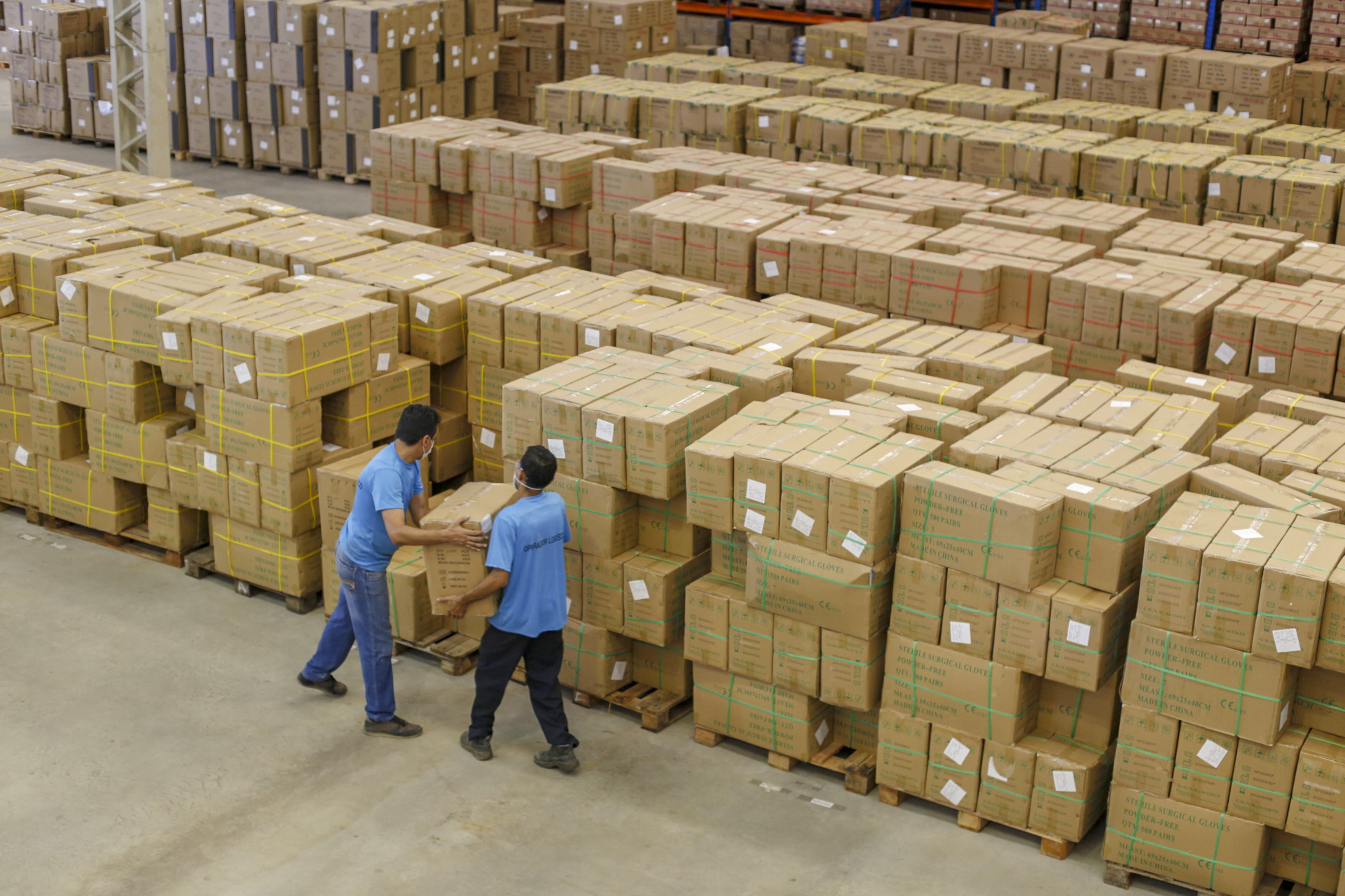 Centro de Distribuição da Sesa começa envio de insumos e testes adquiridos