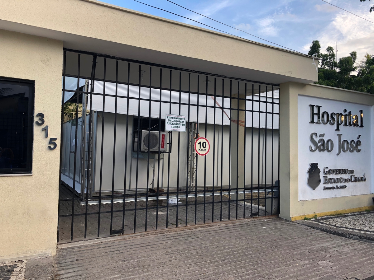 HSJ abre hospital de campanha com 25 leitos
